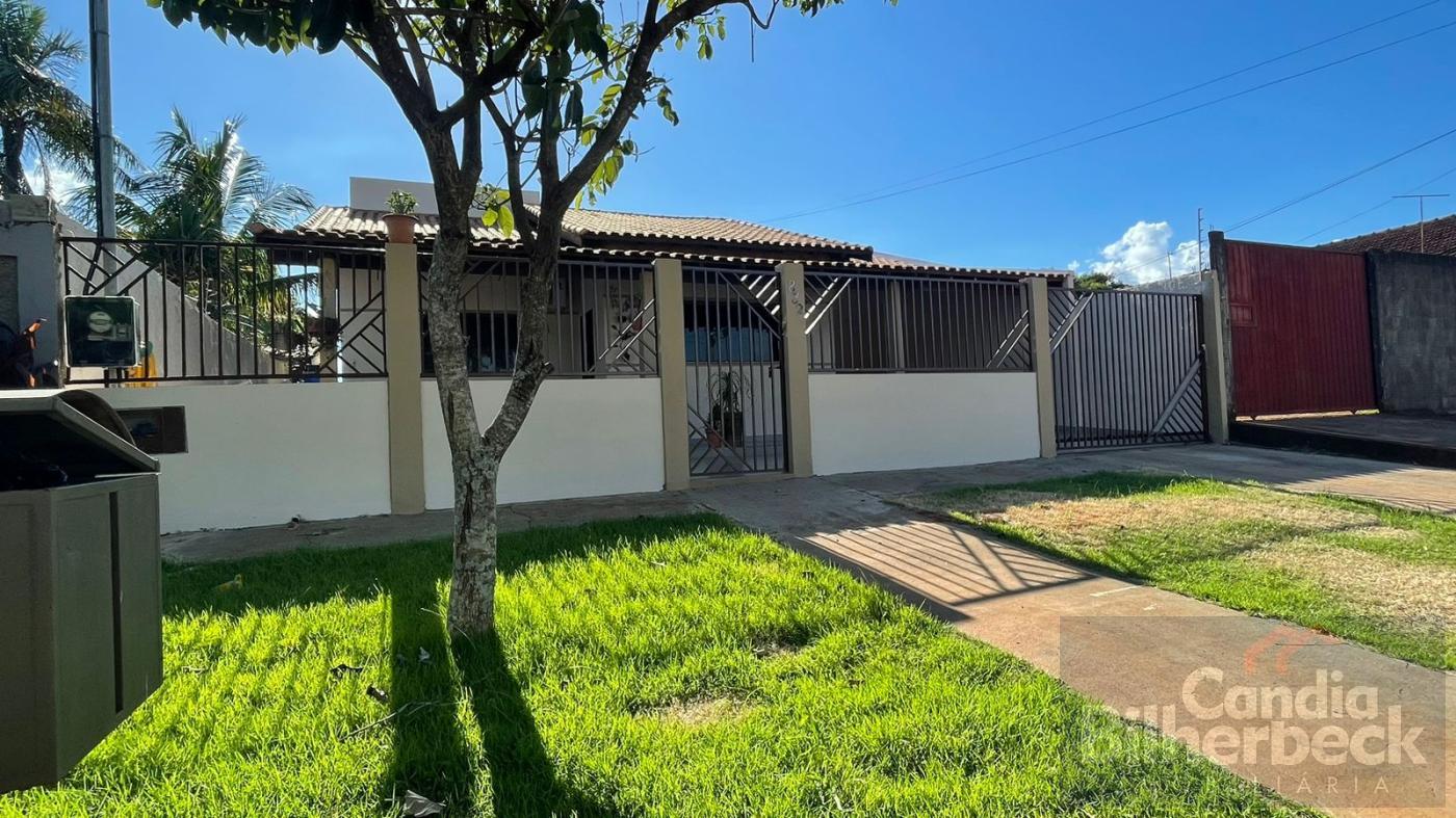 Casa à venda com 2 quartos, 360m² - Foto 1