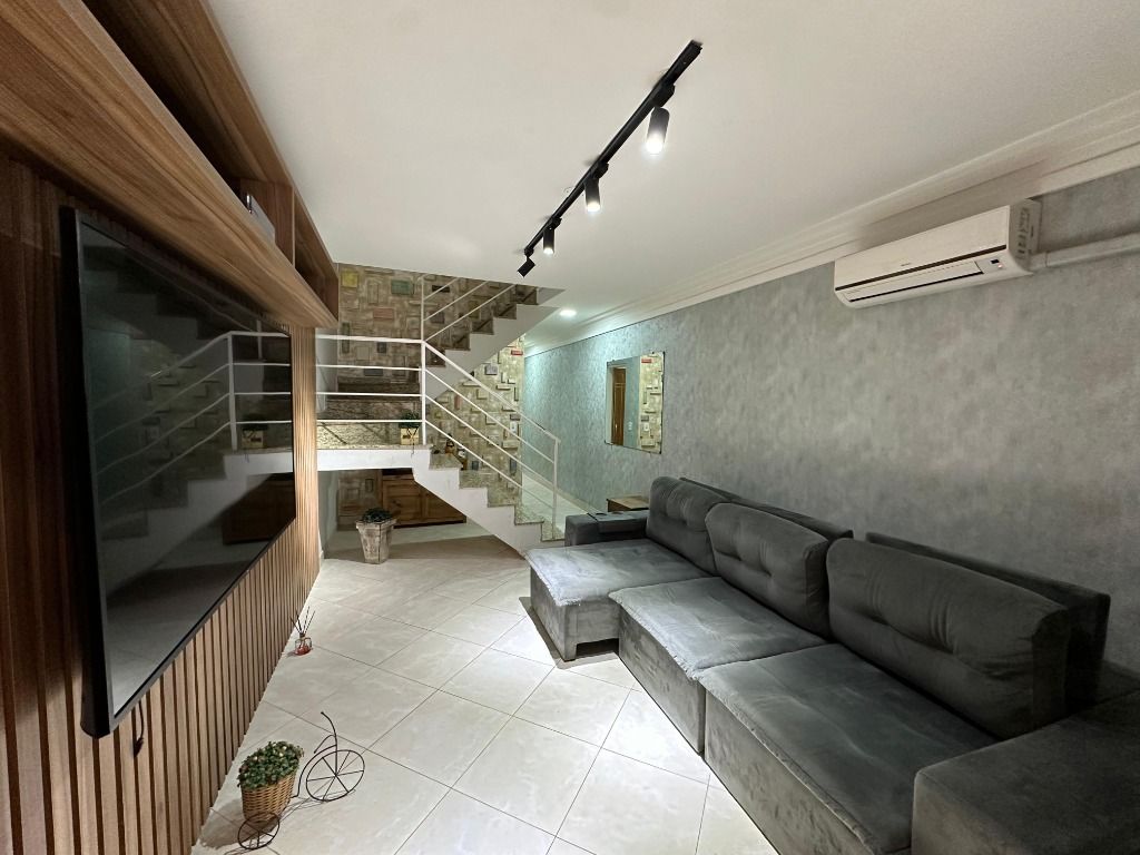 Sobrado à venda e aluguel com 3 quartos, 127m² - Foto 5