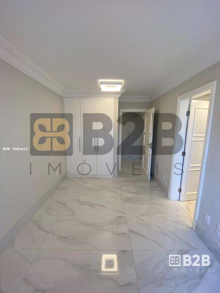 Apartamento à venda com 3 quartos, 207m² - Foto 24