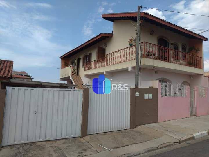 Casa à venda com 2 quartos, 231m² - Foto 2