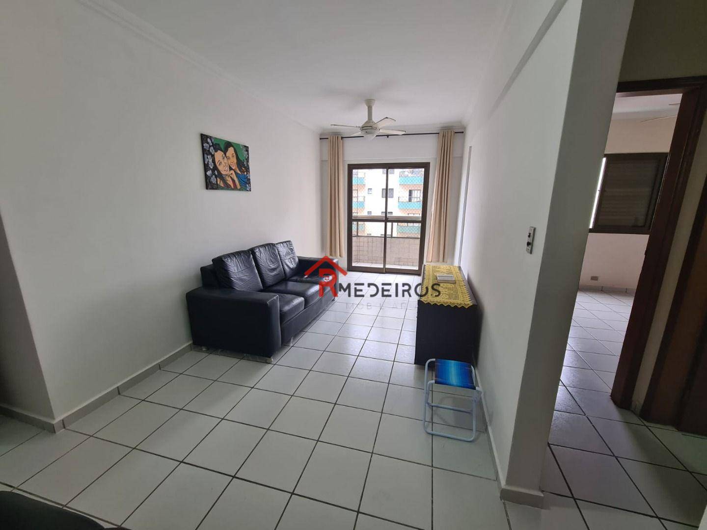 Apartamento à venda com 1 quarto, 60m² - Foto 2