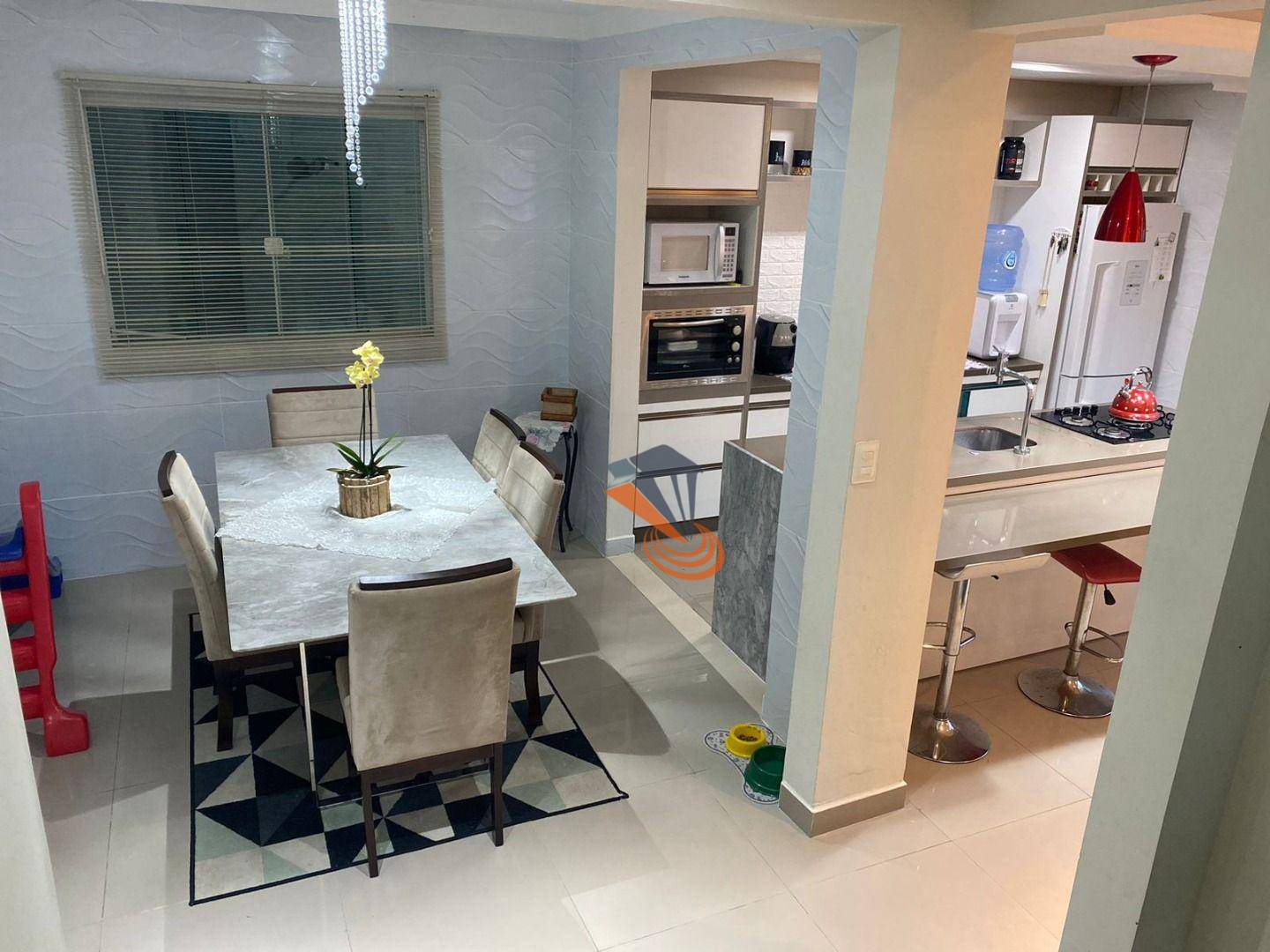 Casa à venda com 3 quartos, 160m² - Foto 6