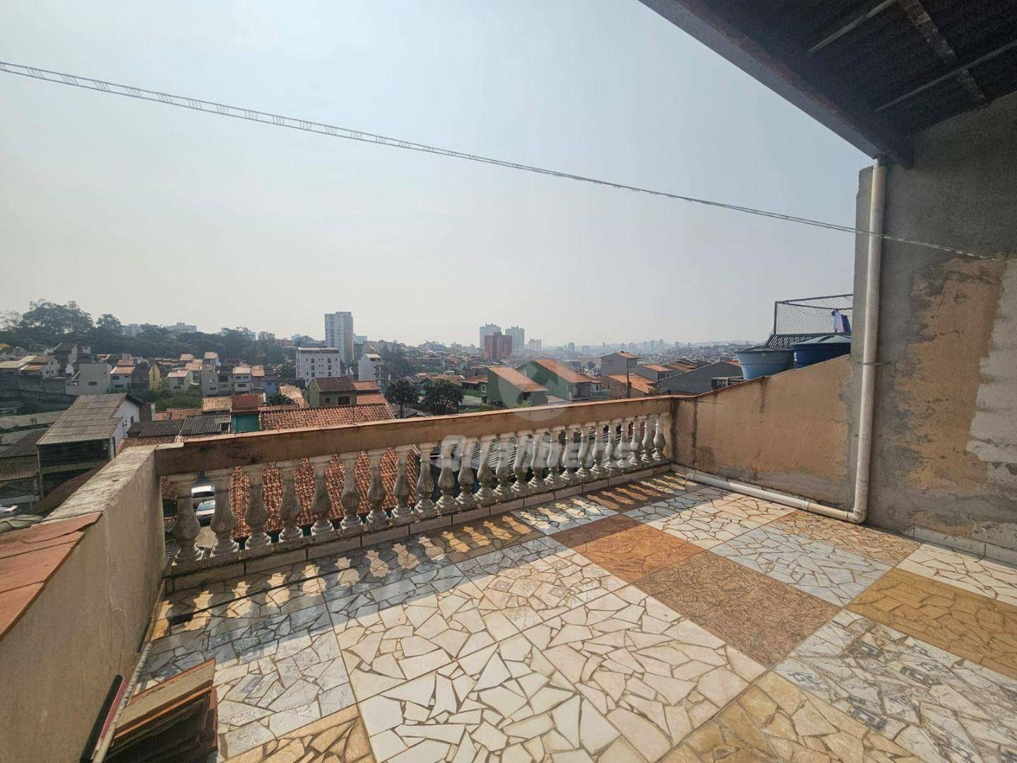 Sobrado à venda com 2 quartos, 225m² - Foto 13