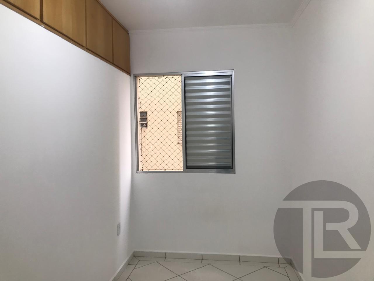 Apartamento à venda com 2 quartos, 66m² - Foto 8