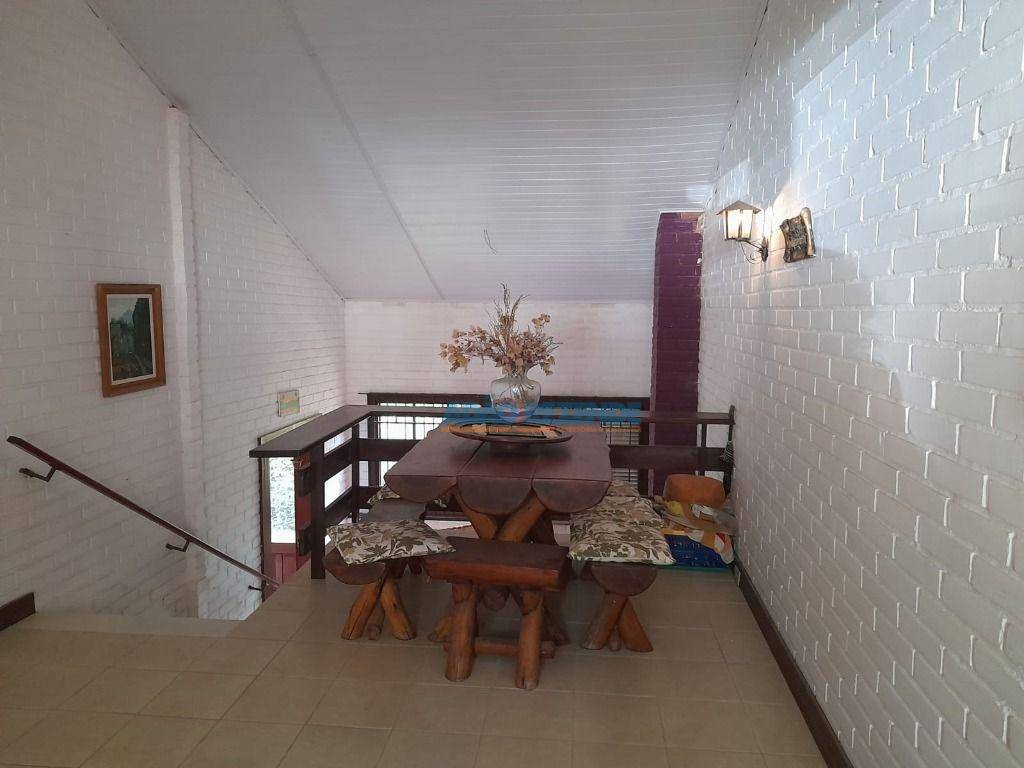 Casa de Condomínio à venda com 2 quartos, 115m² - Foto 1