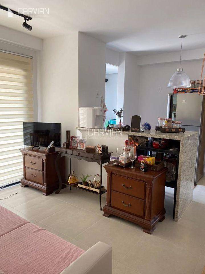 Apartamento à venda com 2 quartos, 58m² - Foto 2