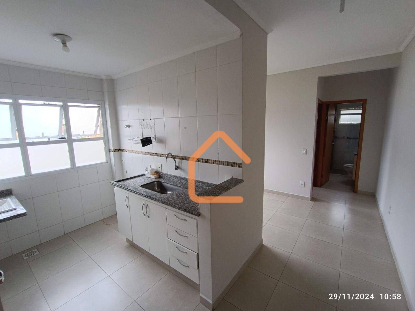 Apartamento para alugar com 1 quarto, 56m² - Foto 8