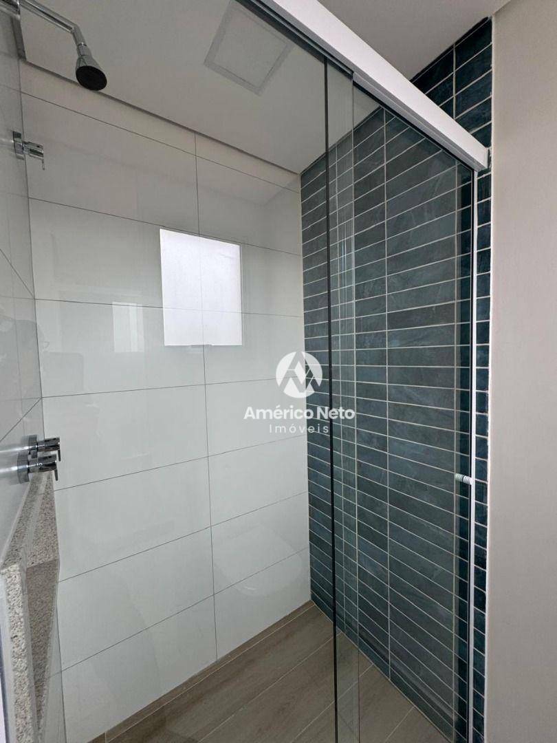 Apartamento para alugar com 2 quartos, 85m² - Foto 24