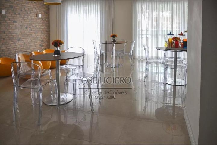 Apartamento à venda com 2 quartos, 71m² - Foto 25