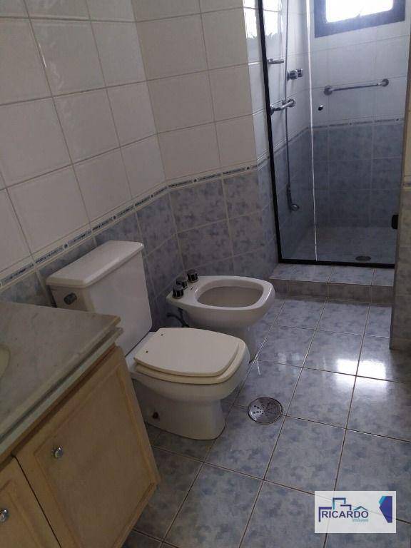 Apartamento à venda com 3 quartos, 210m² - Foto 11