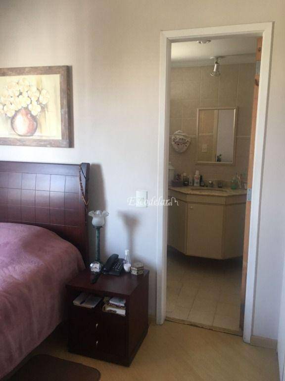 Apartamento à venda com 3 quartos, 96m² - Foto 13