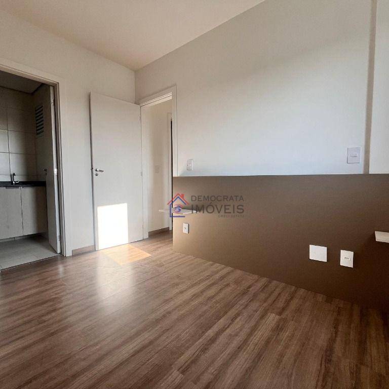 Apartamento à venda com 2 quartos, 54m² - Foto 10