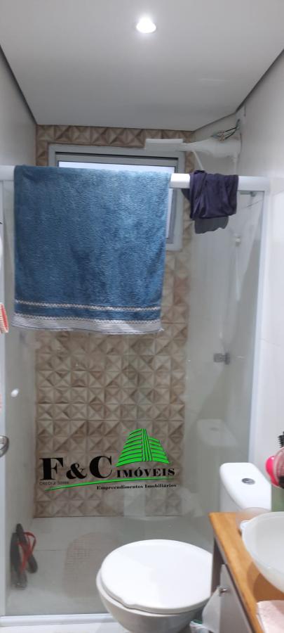 Apartamento à venda com 2 quartos, 65m² - Foto 11