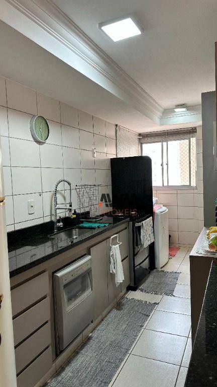 Apartamento à venda com 3 quartos, 105m² - Foto 6