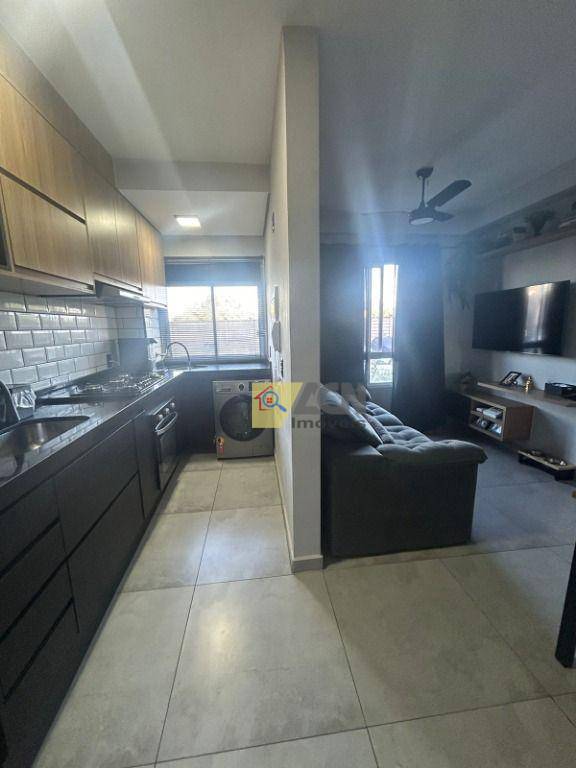 Apartamento à venda com 2 quartos, 41m² - Foto 11