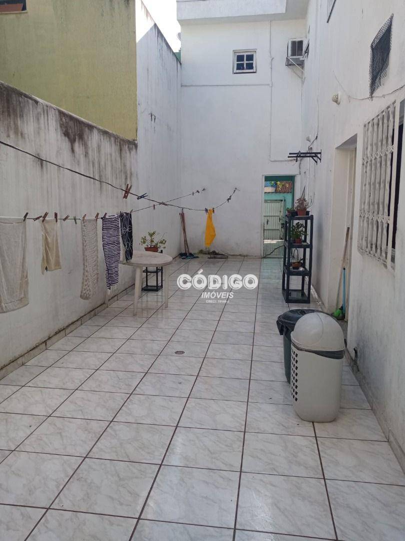 Sobrado à venda com 4 quartos, 237m² - Foto 11