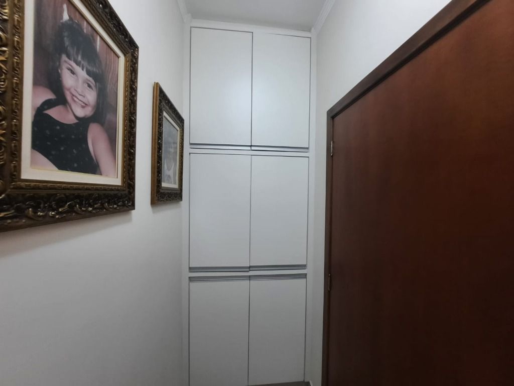 Sobrado à venda com 6 quartos, 570m² - Foto 33