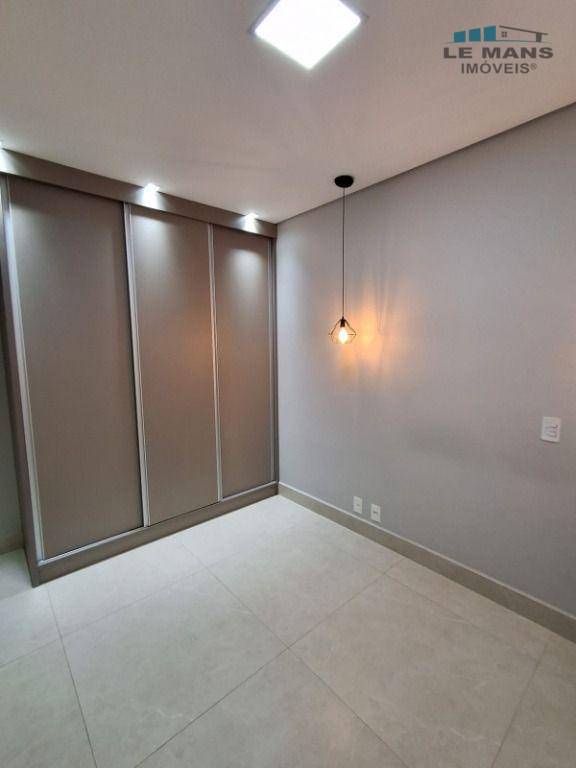 Apartamento à venda com 2 quartos, 55m² - Foto 15