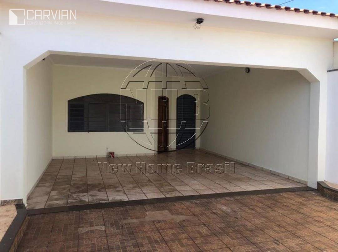 Casa à venda com 3 quartos, 150m² - Foto 1