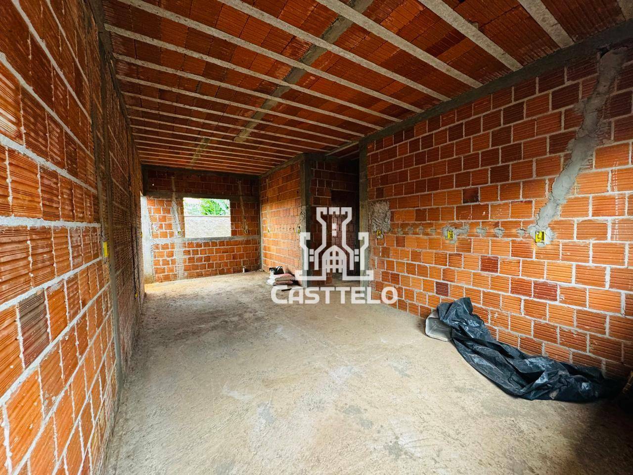 Casa à venda com 3 quartos, 300m² - Foto 27