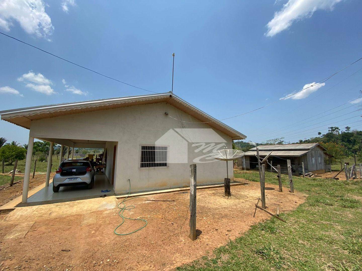 Fazenda à venda com 3 quartos, 2420000M2 - Foto 21