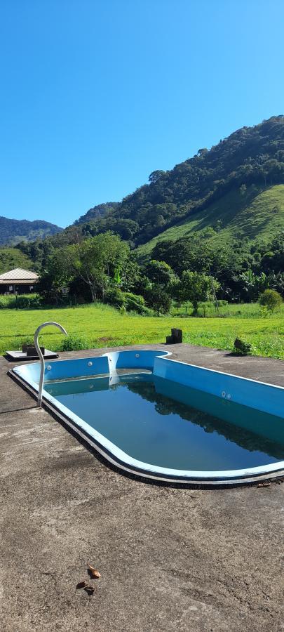 Sítio à venda com 2 quartos, 18000m² - Foto 3