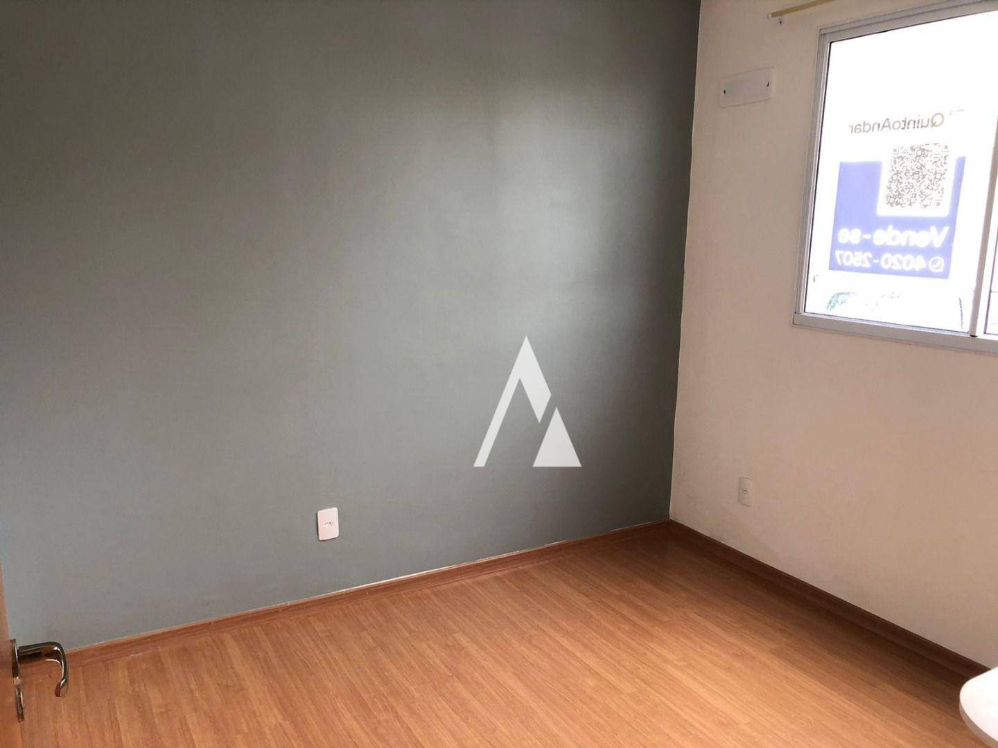 Apartamento à venda com 2 quartos, 40m² - Foto 11