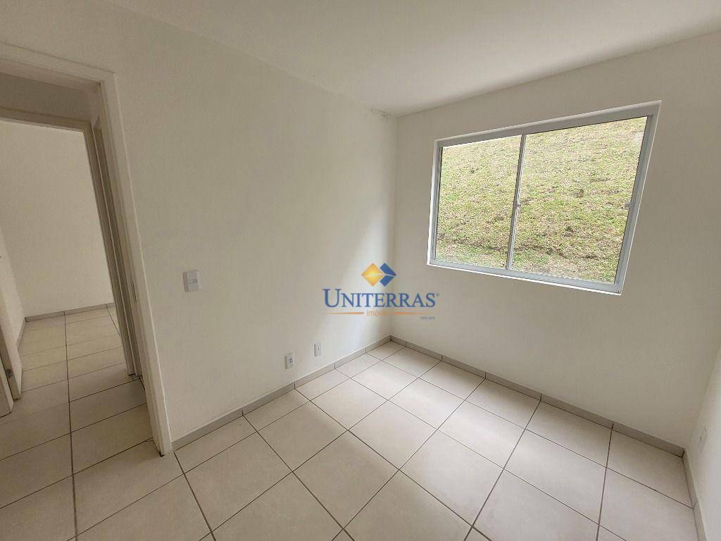 Apartamento para alugar com 2 quartos, 40m² - Foto 15