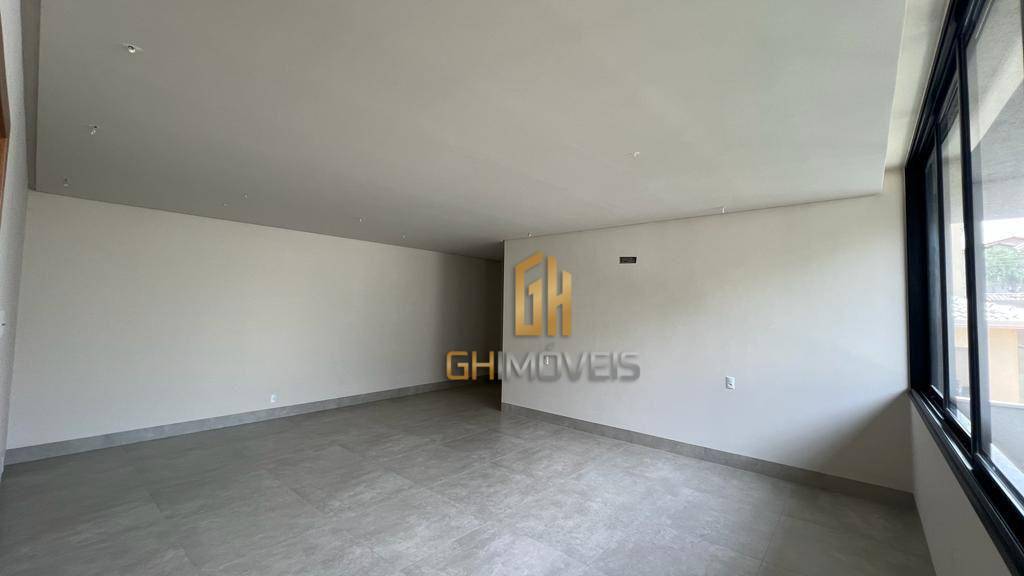 Sobrado à venda com 4 quartos, 277m² - Foto 12