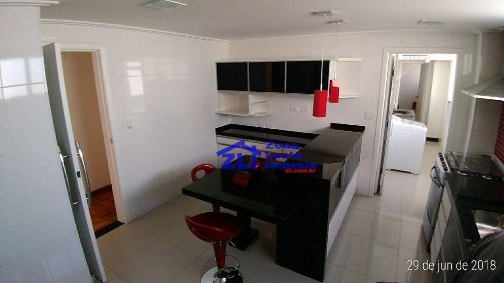 Apartamento à venda e aluguel com 3 quartos, 111m² - Foto 1