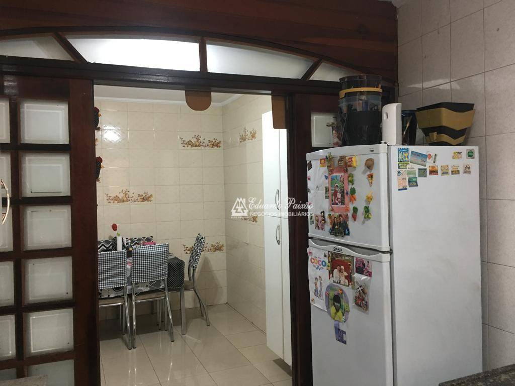 Sobrado à venda com 2 quartos, 151m² - Foto 9