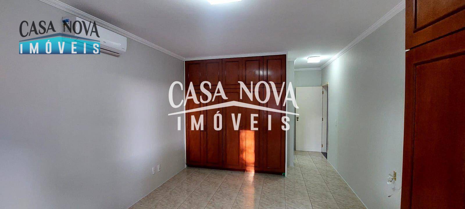 Casa de Condomínio para alugar com 3 quartos, 420m² - Foto 11