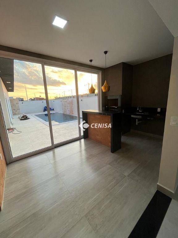 Casa de Condomínio à venda com 4 quartos, 225m² - Foto 14