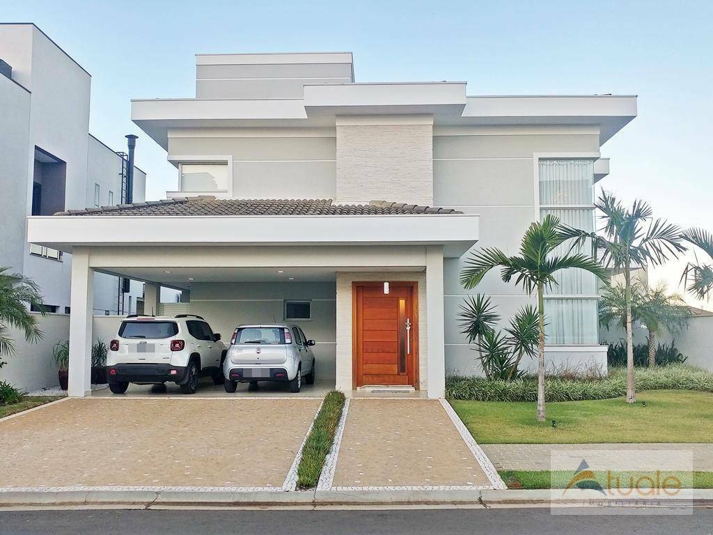 Casa de Condomínio à venda com 3 quartos, 310m² - Foto 1