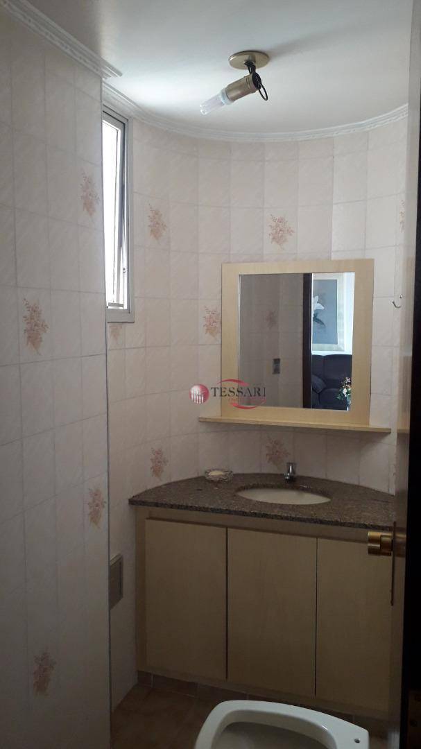 Apartamento à venda com 3 quartos, 157m² - Foto 6