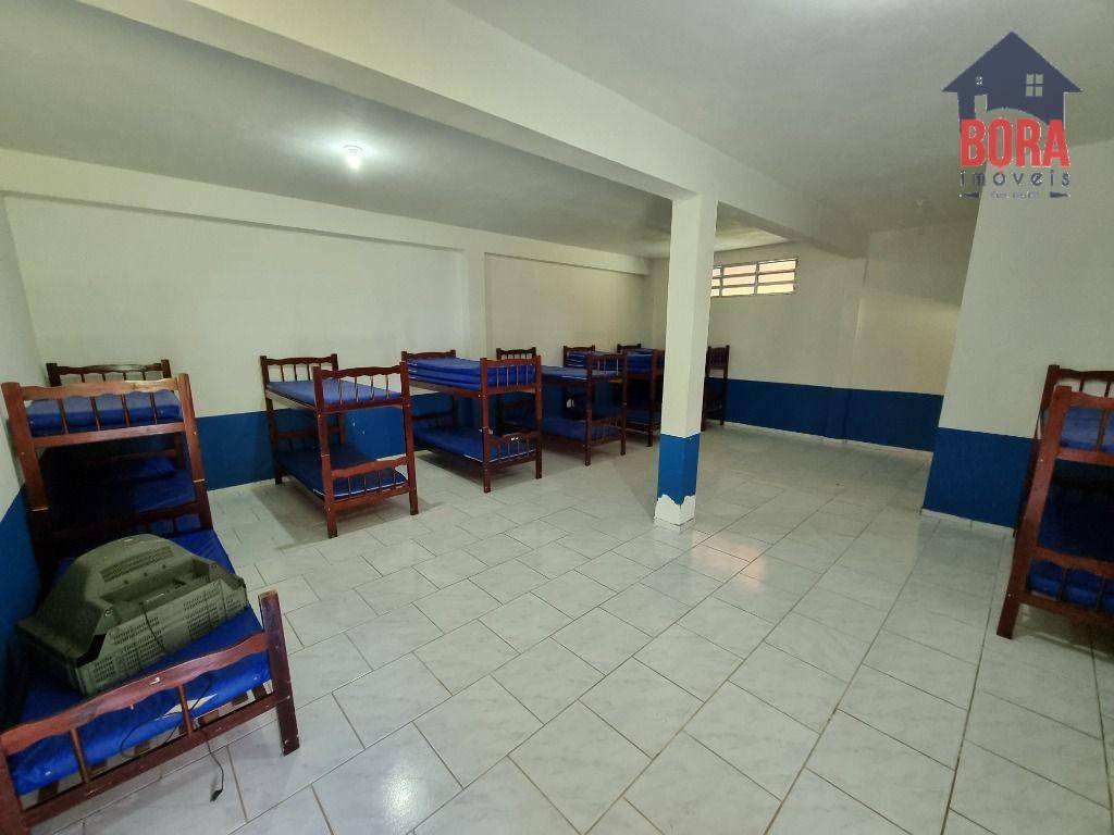 Pousada-Chalé à venda com 5 quartos, 1500m² - Foto 32