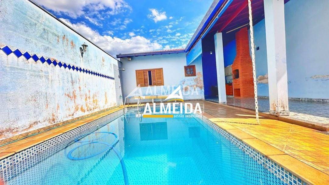 Casa, 3 quartos, 179 m² - Foto 2