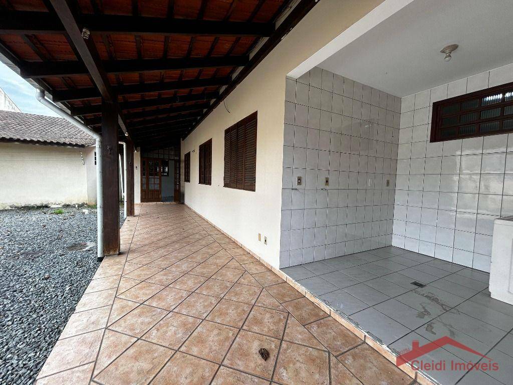 Casa para alugar com 3 quartos, 170m² - Foto 19