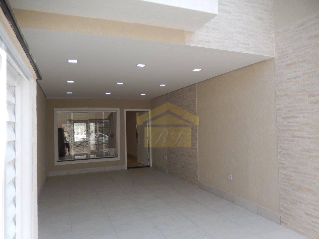 Sobrado à venda com 4 quartos, 200m² - Foto 12