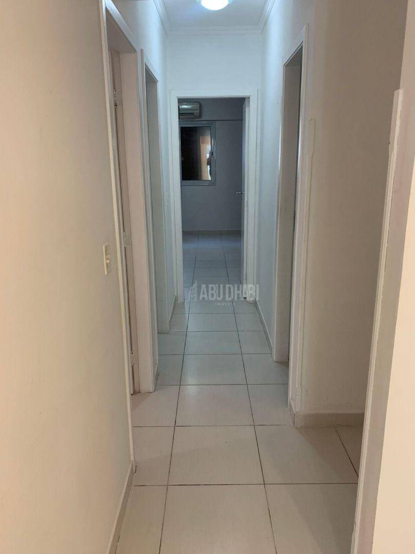 Apartamento à venda com 3 quartos, 113m² - Foto 12