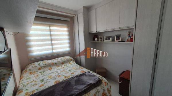 Apartamento à venda com 2 quartos, 64m² - Foto 10