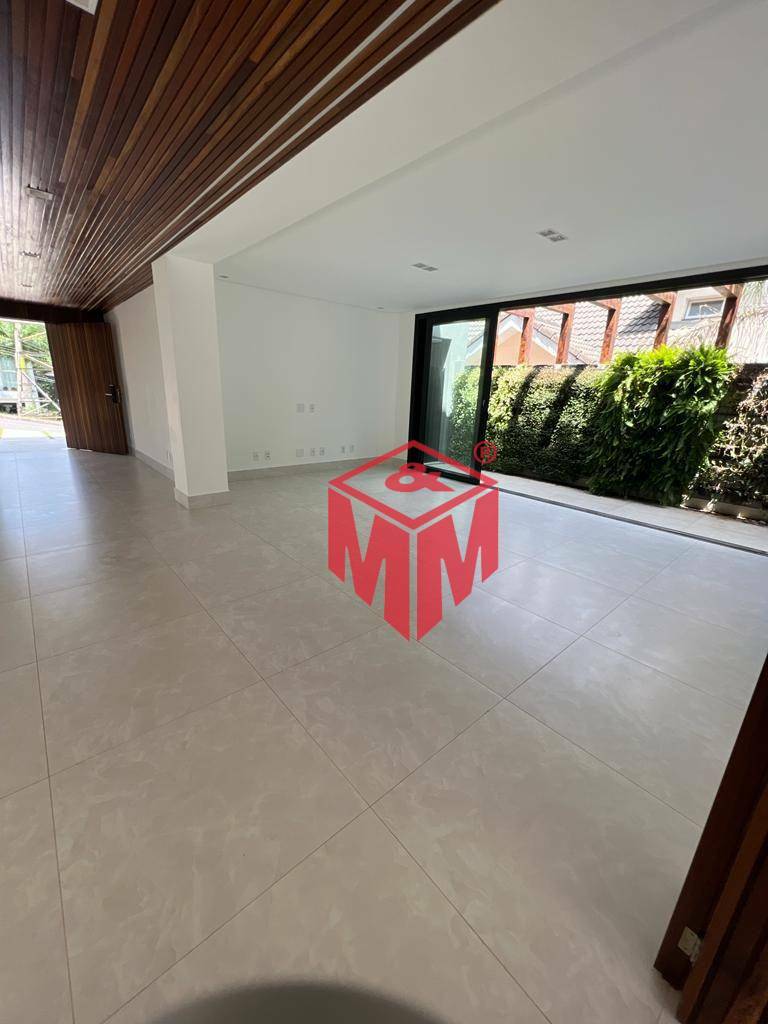 Sobrado à venda com 5 quartos, 400m² - Foto 12