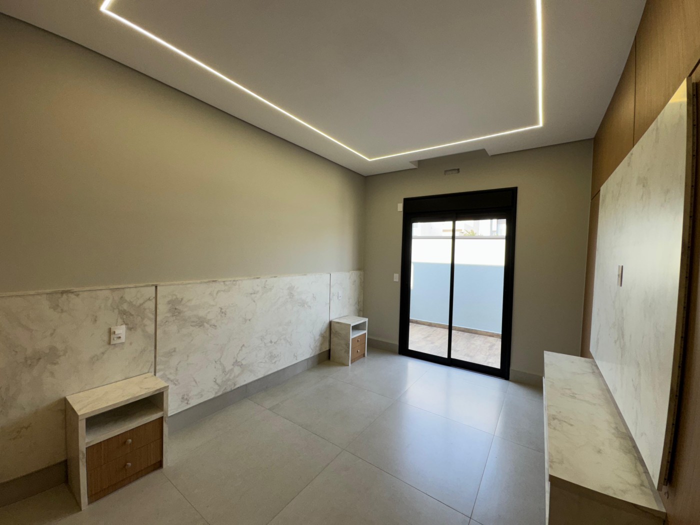 Casa de Condomínio à venda com 3 quartos, 161m² - Foto 9