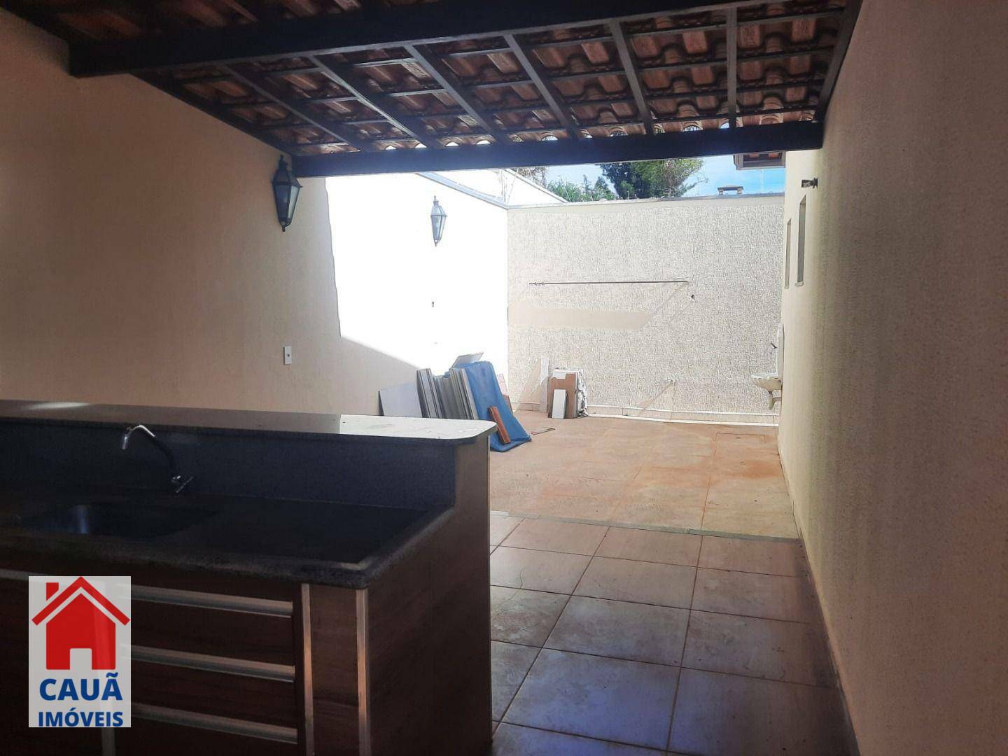 Casa à venda e aluguel com 3 quartos, 177m² - Foto 31