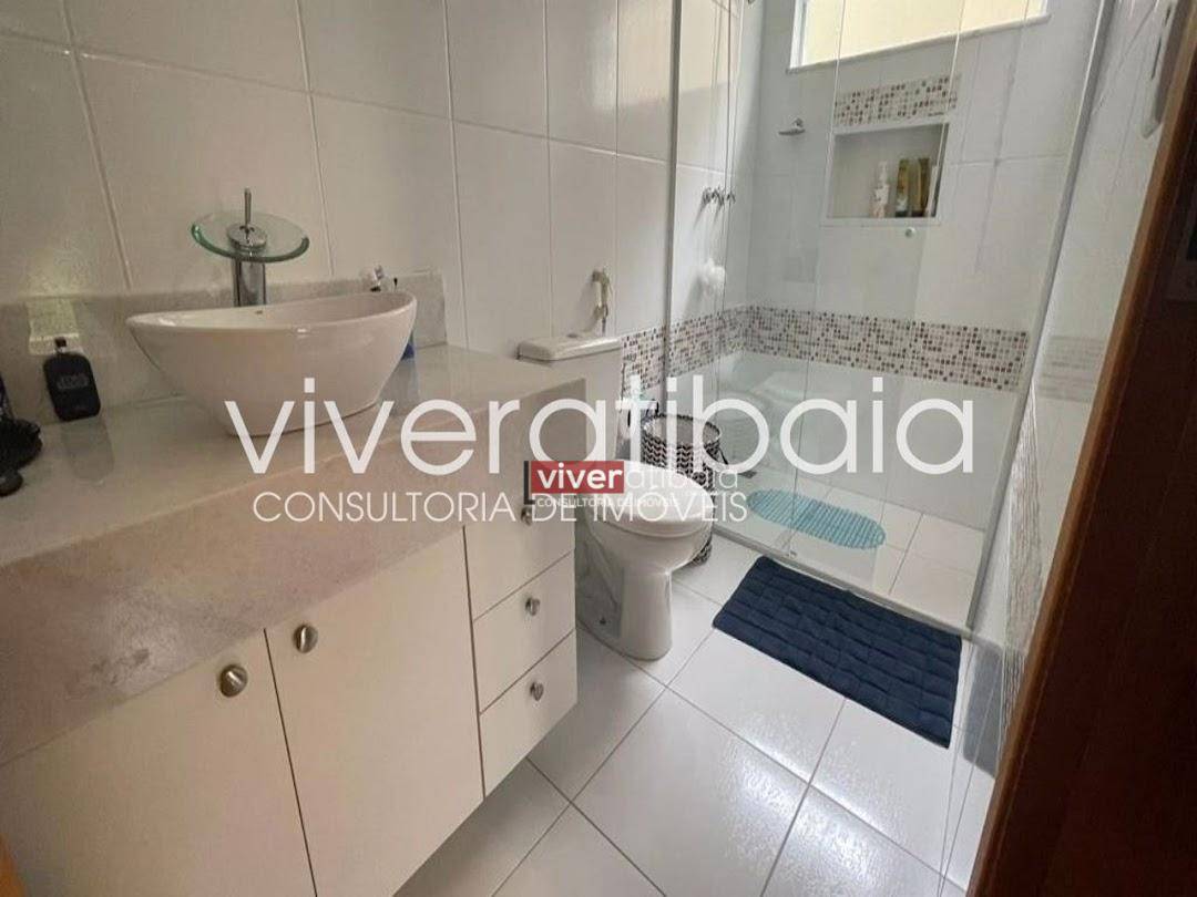 Casa à venda com 3 quartos, 240m² - Foto 19