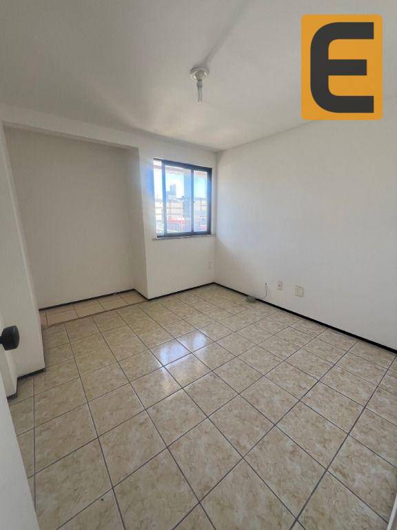 Apartamento à venda com 2 quartos, 87m² - Foto 7