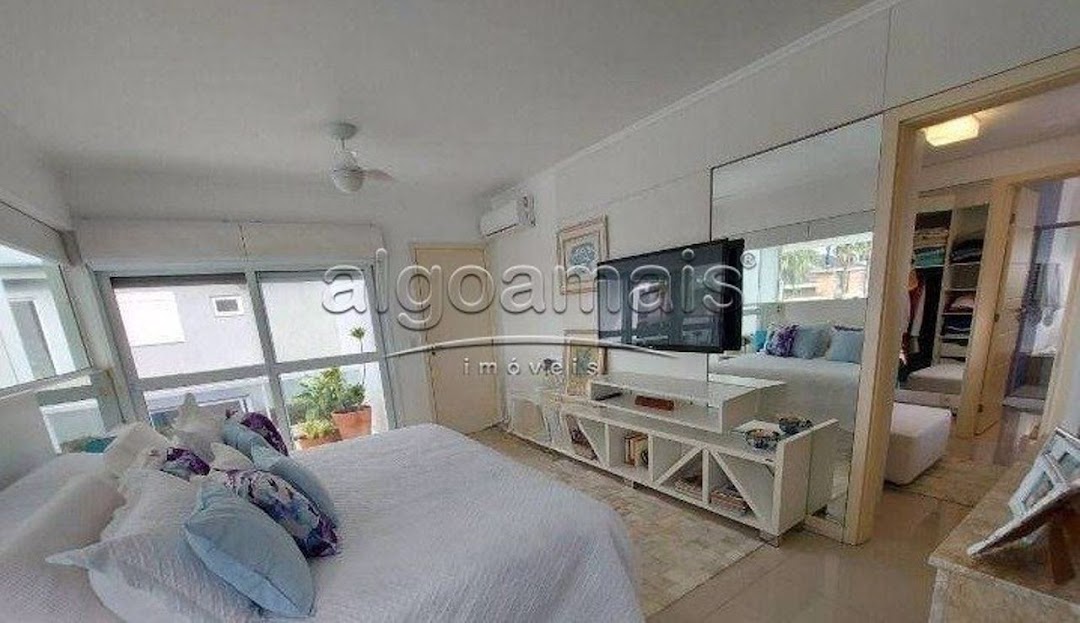 Casa de Condomínio à venda com 4 quartos, 300m² - Foto 12