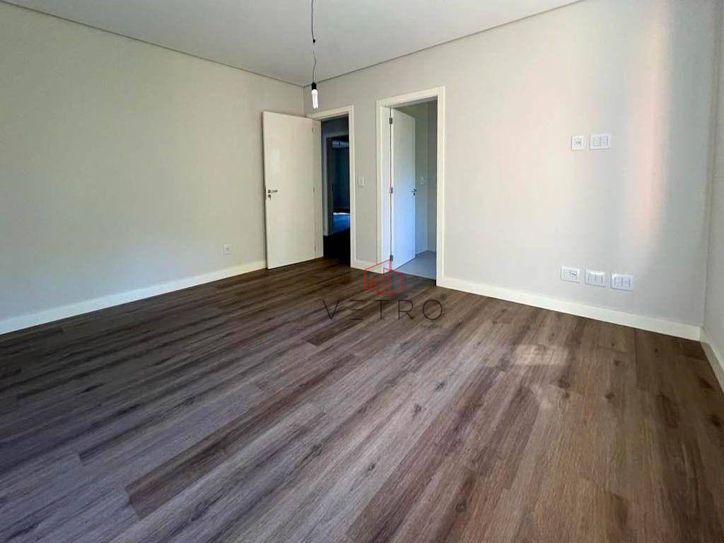 Casa à venda com 3 quartos, 220m² - Foto 20