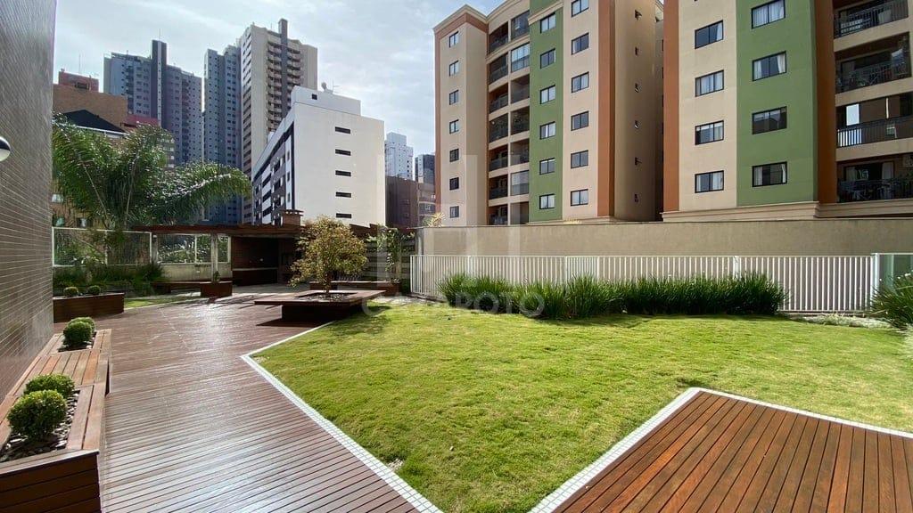 Apartamento à venda com 2 quartos, 95m² - Foto 30