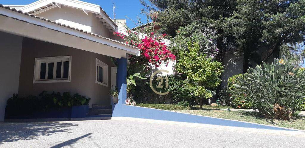 Casa de Condomínio à venda com 3 quartos, 270m² - Foto 4